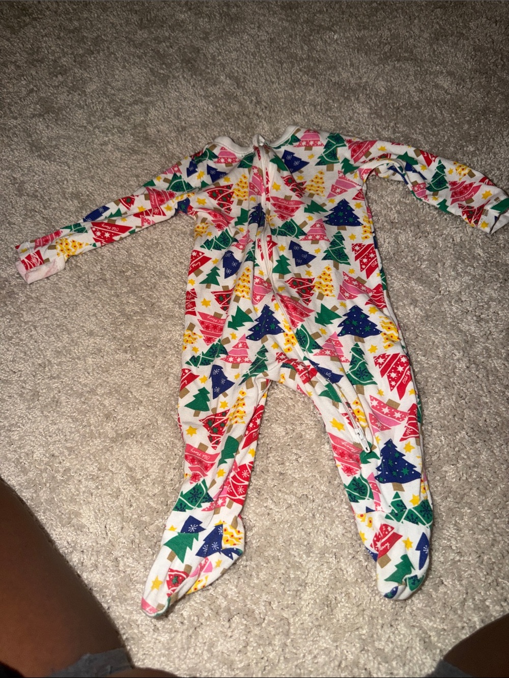 Old Navy White Holiday Tree Print Footed One-Piece Pajamas - Multicolor